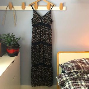 Papillon XL black floral dress